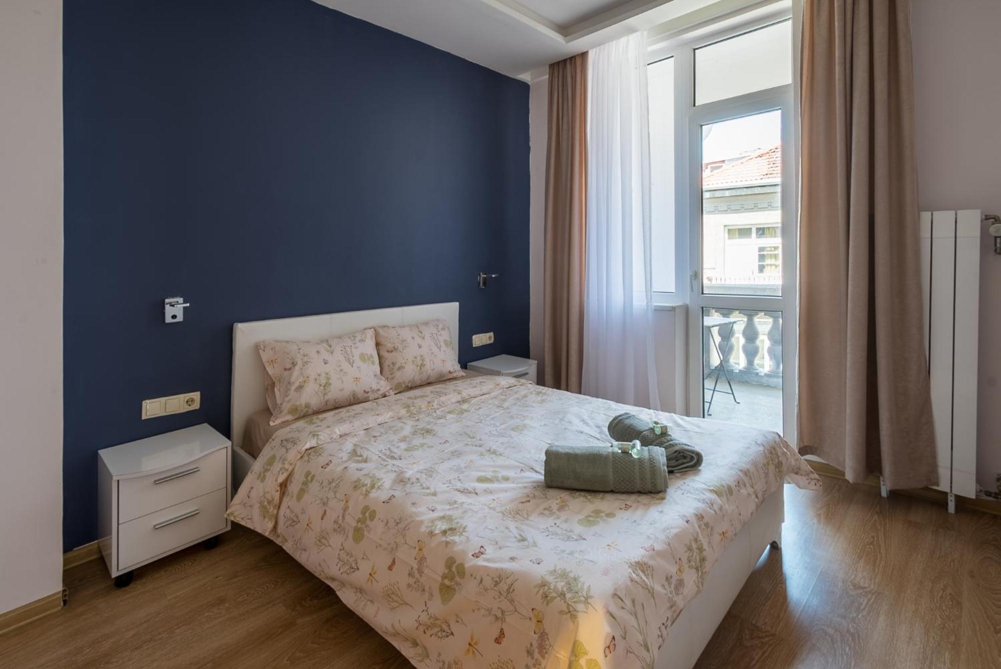 3bdr, Center Retreat, Heart, Free Parking Appartement *