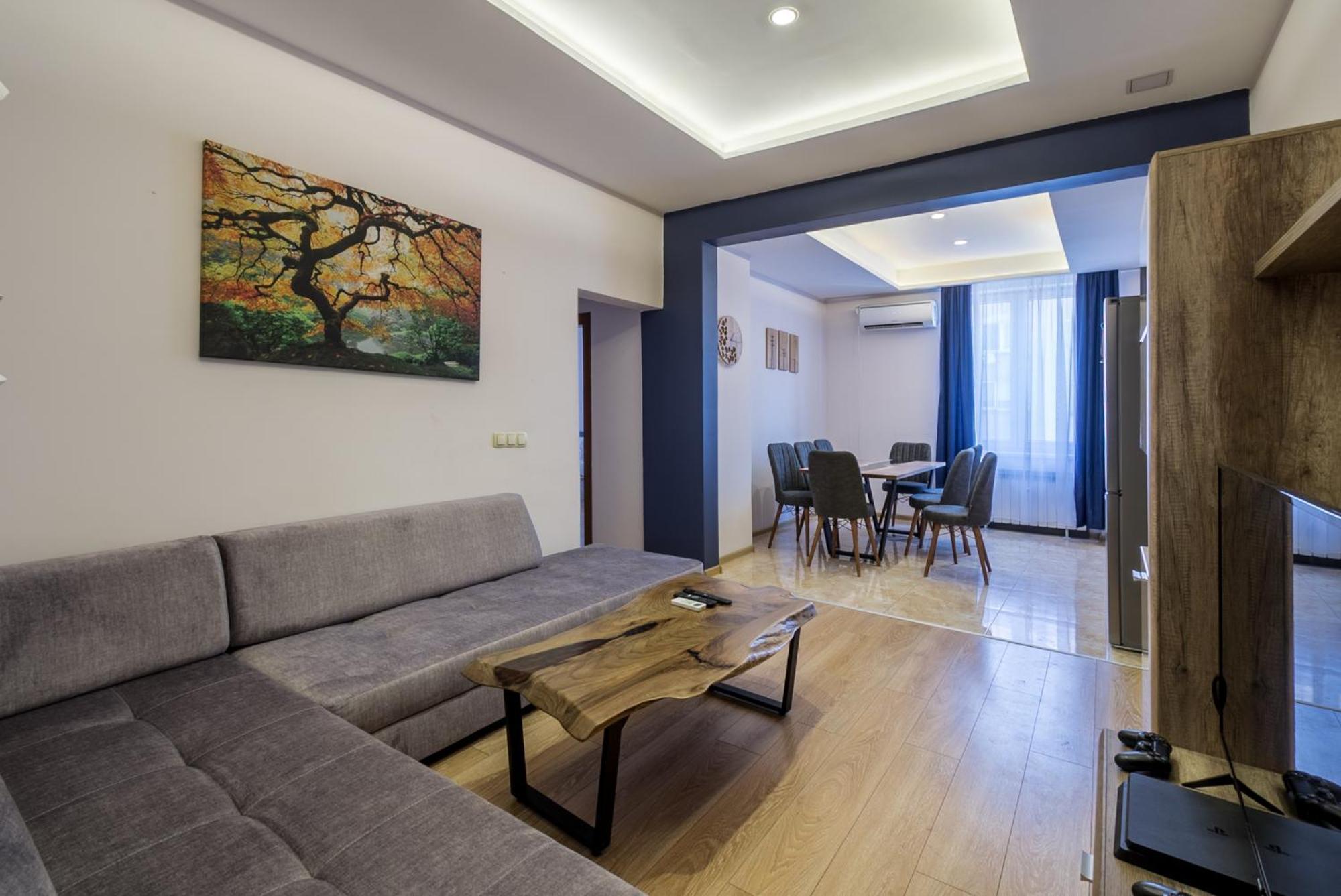 Appartement 3bdr, Center Retreat, Heart, Free Parking Sofia